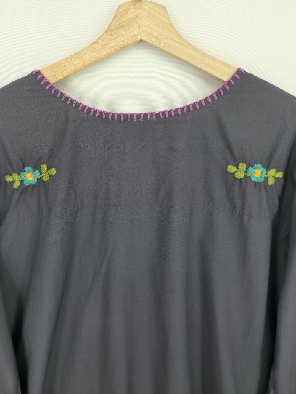 Sister Mary Embroidered Cotton Tunic Dress Large Gray Boho Folk Floral Artisan - Picture 13 of 16